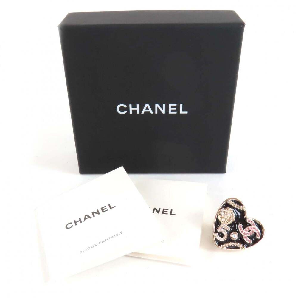 CHANEL Black Logo Brooch - Picture 2 of 7